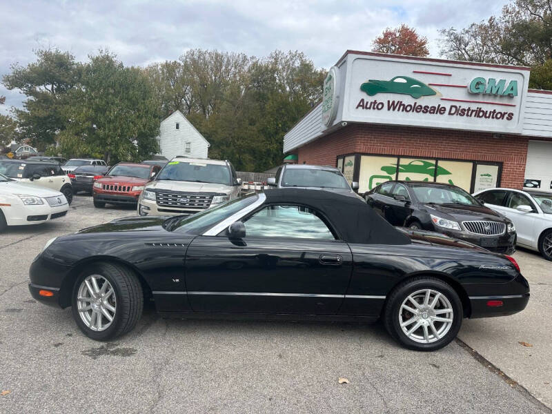 2004 Ford Thunderbird Deluxe