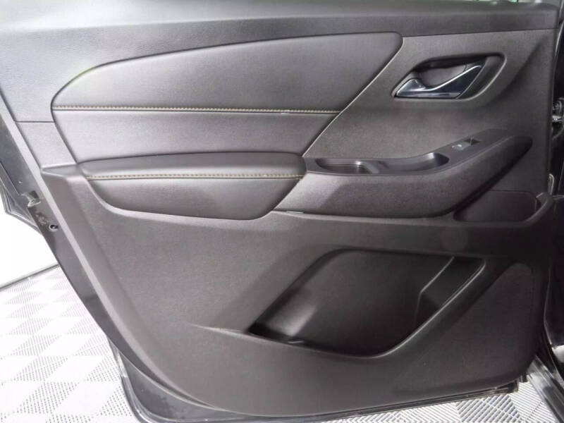 2021 Chevrolet Traverse RS