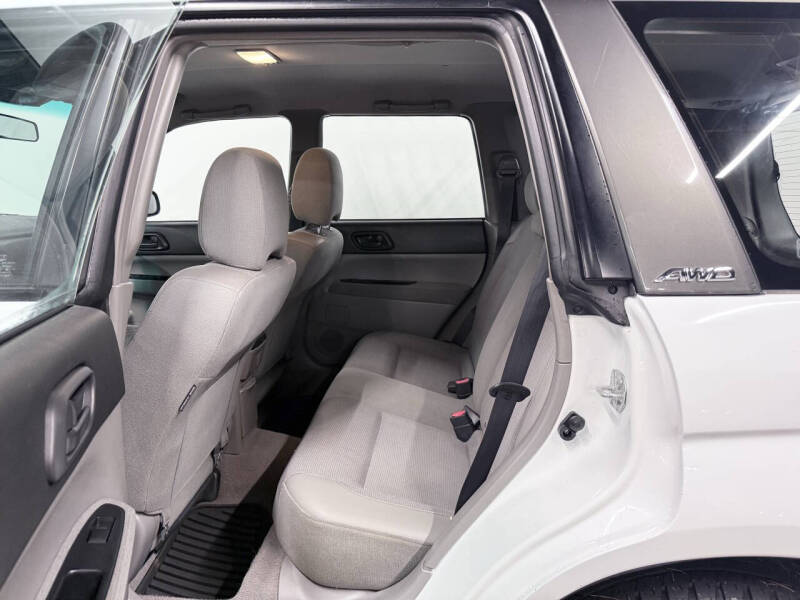 2004 Subaru Forester X