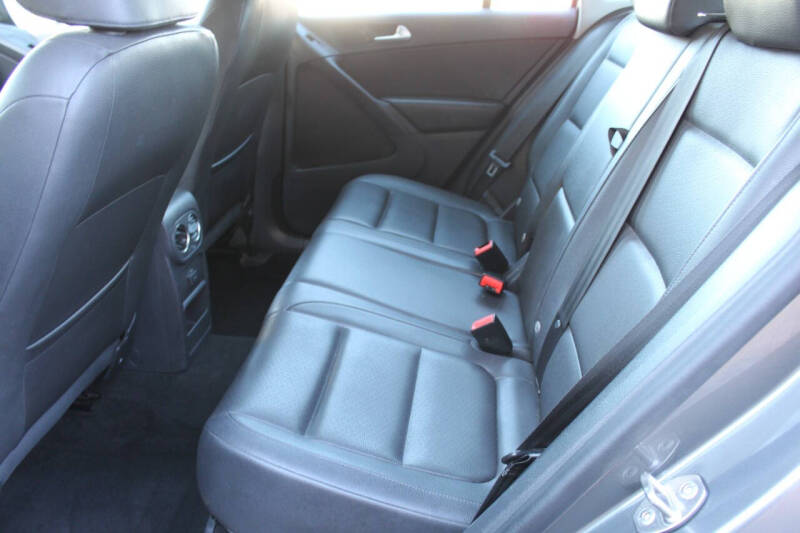 2017 Volkswagen Tiguan 2.0T S