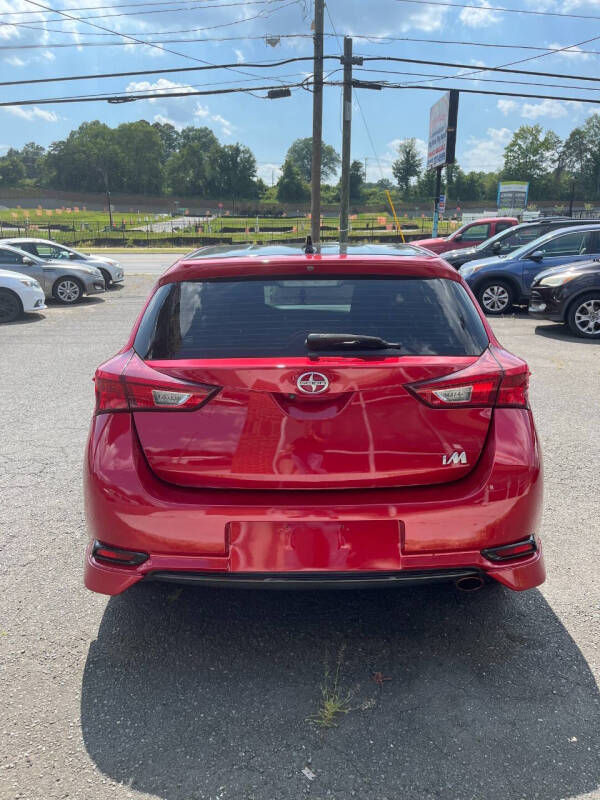 2016 Scion iM