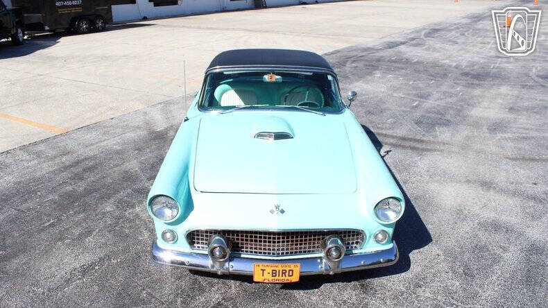 1955 Ford Thunderbird