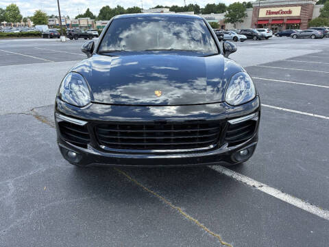 2017 Porsche Cayenne S E-Hybrid Platinum Edition