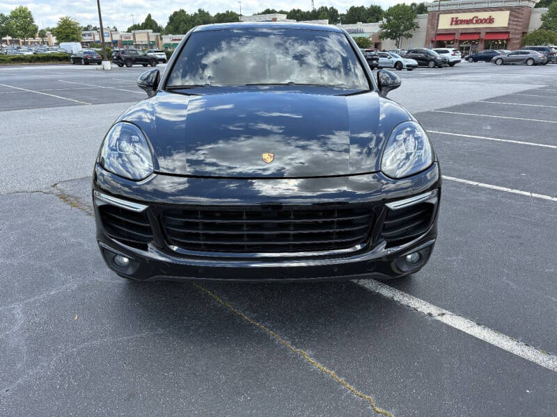 2017 Porsche Cayenne S E-Hybrid Platinum Edition