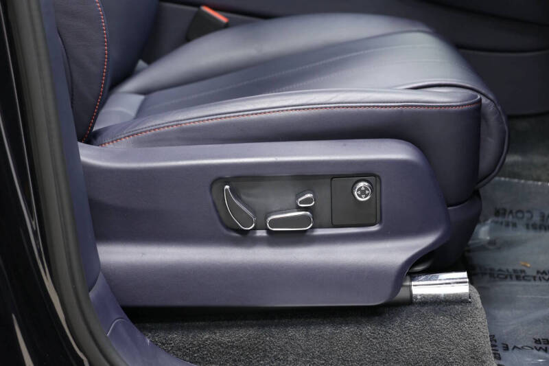 2019 Bentley Bentayga V8