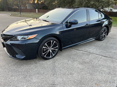 2020 Toyota Camry SE Nightshade
