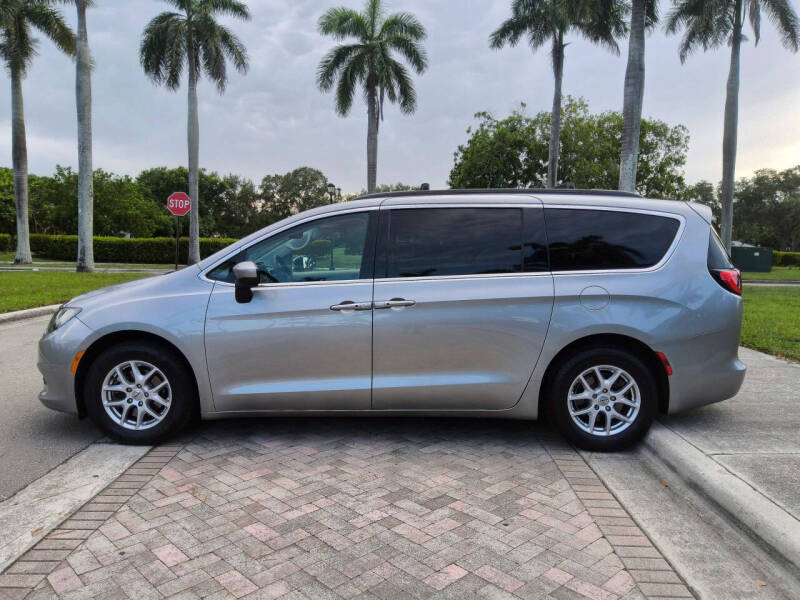 2021 Chrysler Voyager LXi