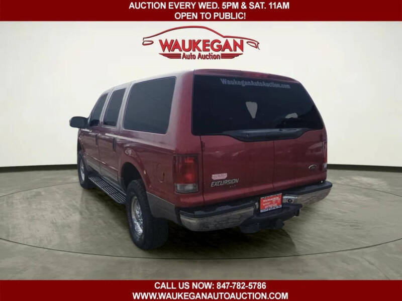 2005 Ford Excursion XLT
