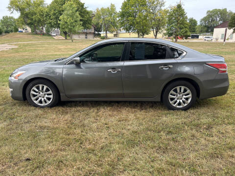 2015 Nissan Altima for sale at Midway Car Sales in Austin MN