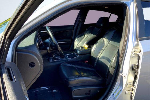 2020 Dodge Charger SXT