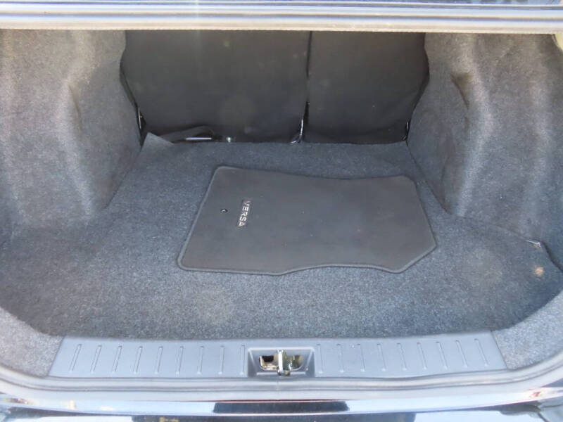2024 Nissan Versa SR
