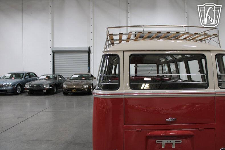 1961 Volkswagen Bus