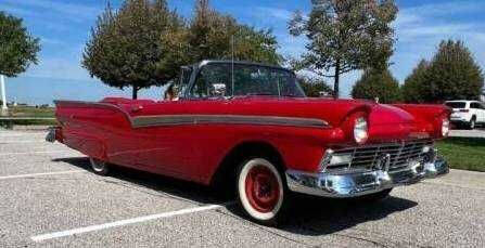 1957 Ford Fairlane 500