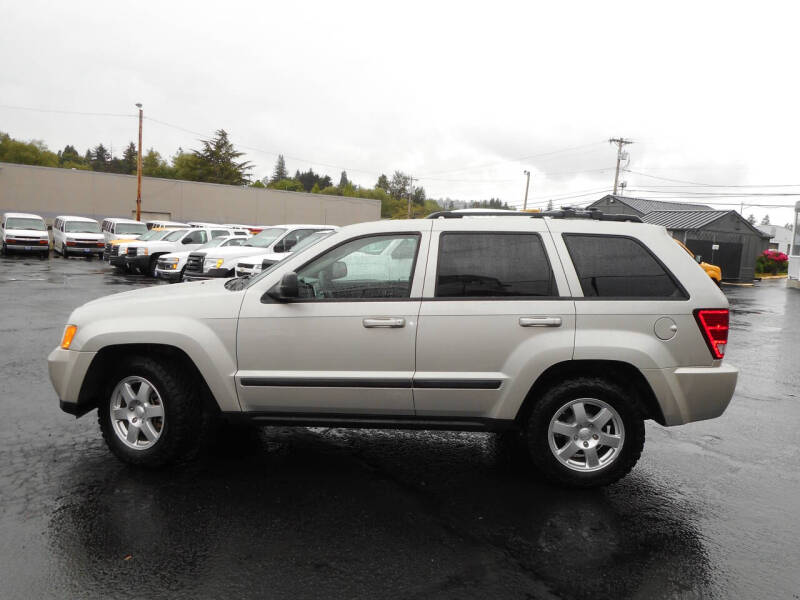 2009 Jeep Grand Cherokee Laredo