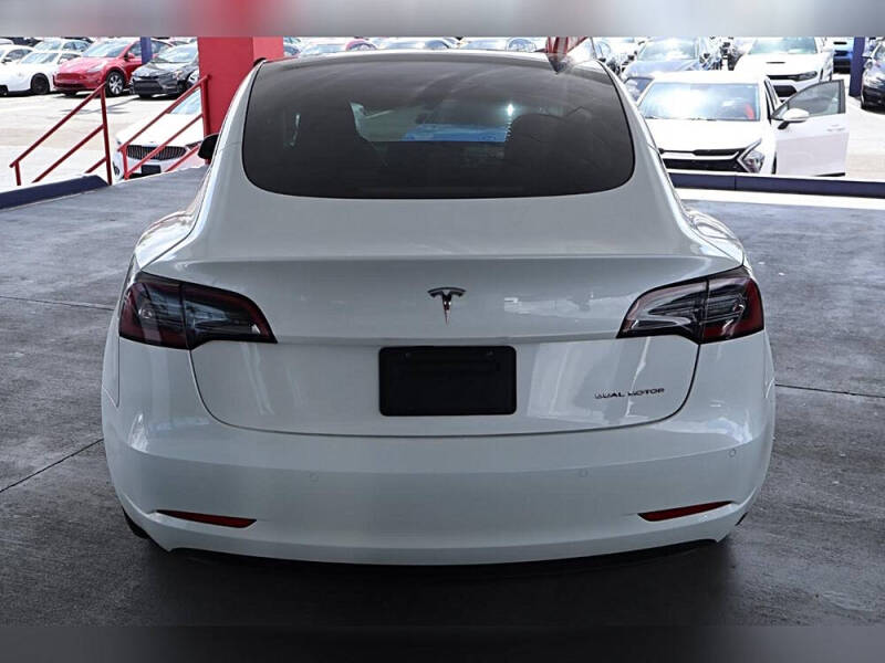 2022 Tesla Model 3 Long Range