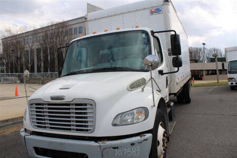 2013 Freightliner M2 106