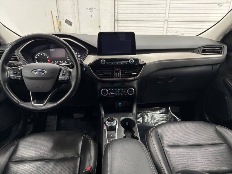 2021 Ford Escape SEL