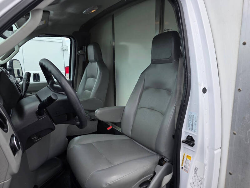 2026 Ford E-Series E-350 SD