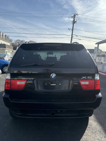 2005 BMW X5 3.0i