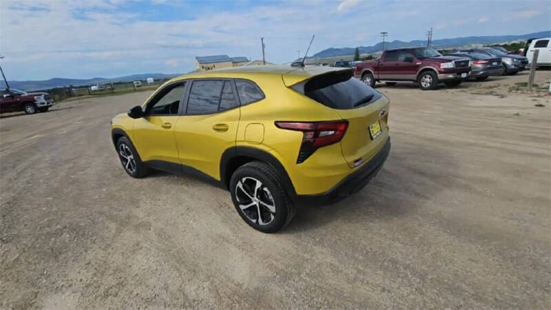 2025 Chevrolet Trax RS