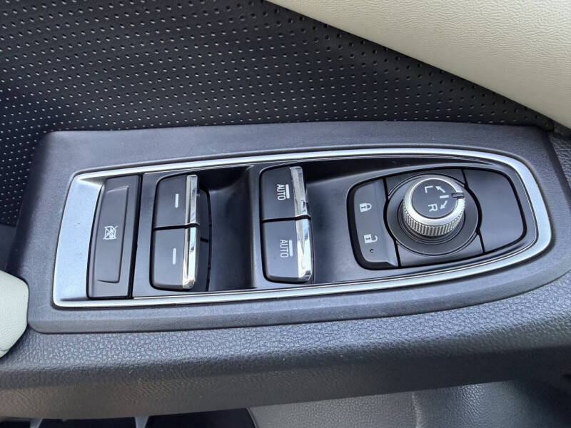 2020 Subaru Ascent Limited 8-Passenger