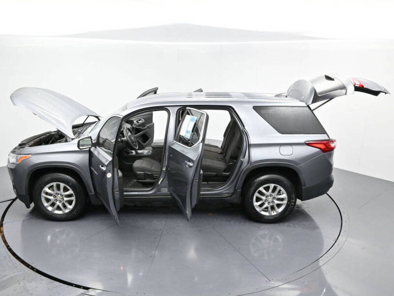 2021 Chevrolet Traverse LS