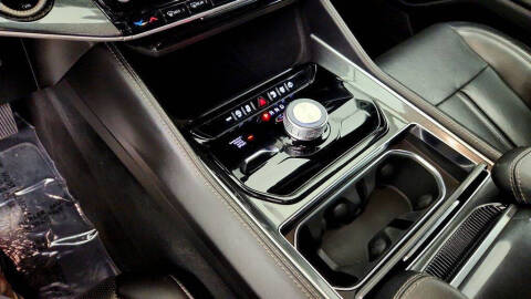 2023 Jeep Wagoneer