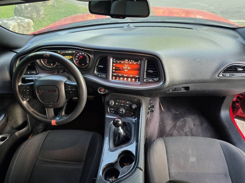 2016 Dodge Challenger R/T Scat Pack