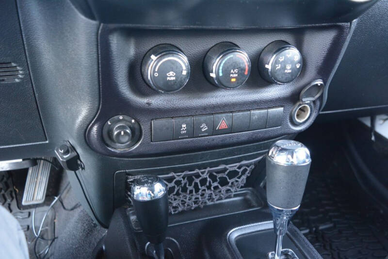 2016 Jeep Wrangler Unlimited Sport S - Photo 28