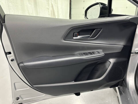 2025 Toyota Prius XLE