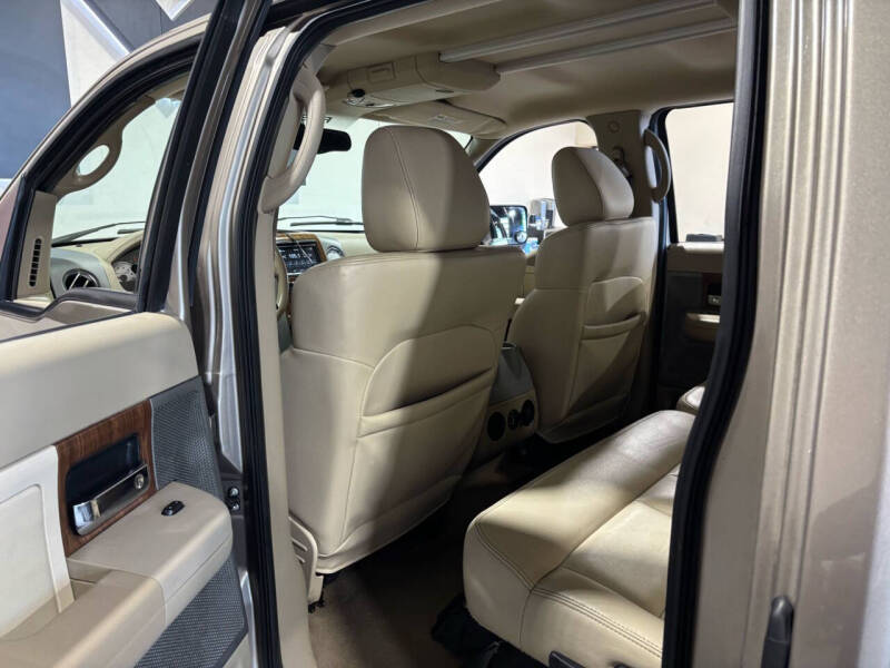 2004 Ford F-150 Lariat