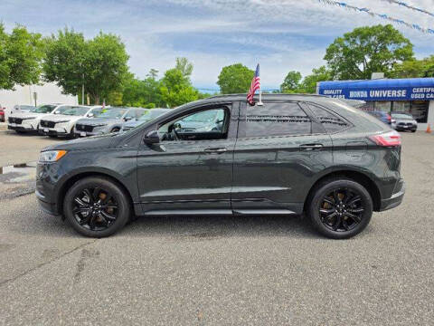 2022 Ford Edge SE