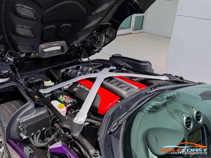 2017 Dodge Viper GTC