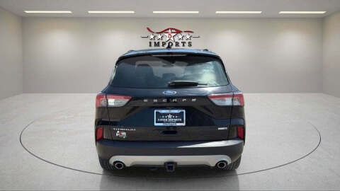 2020 Ford Escape Titanium