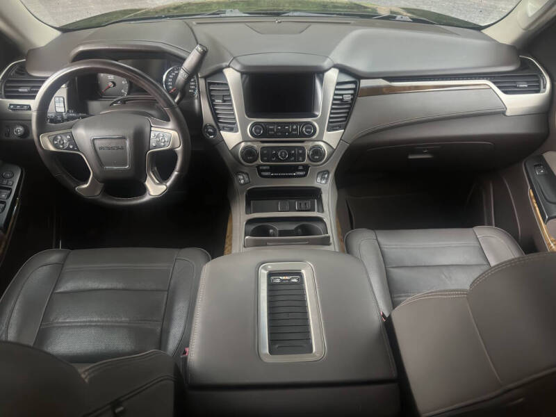 2017 GMC Yukon Denali