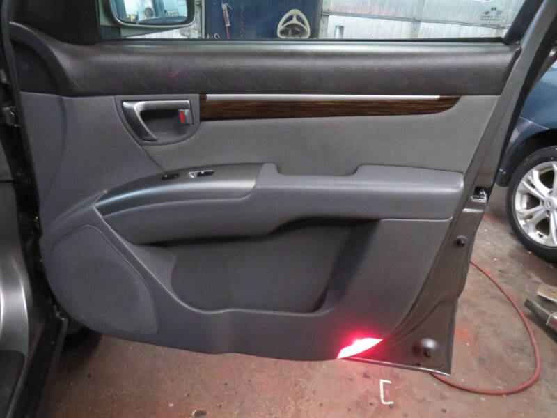 2011 Hyundai Santa Fe SE