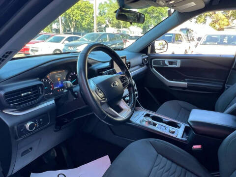 2021 Ford Explorer XLT