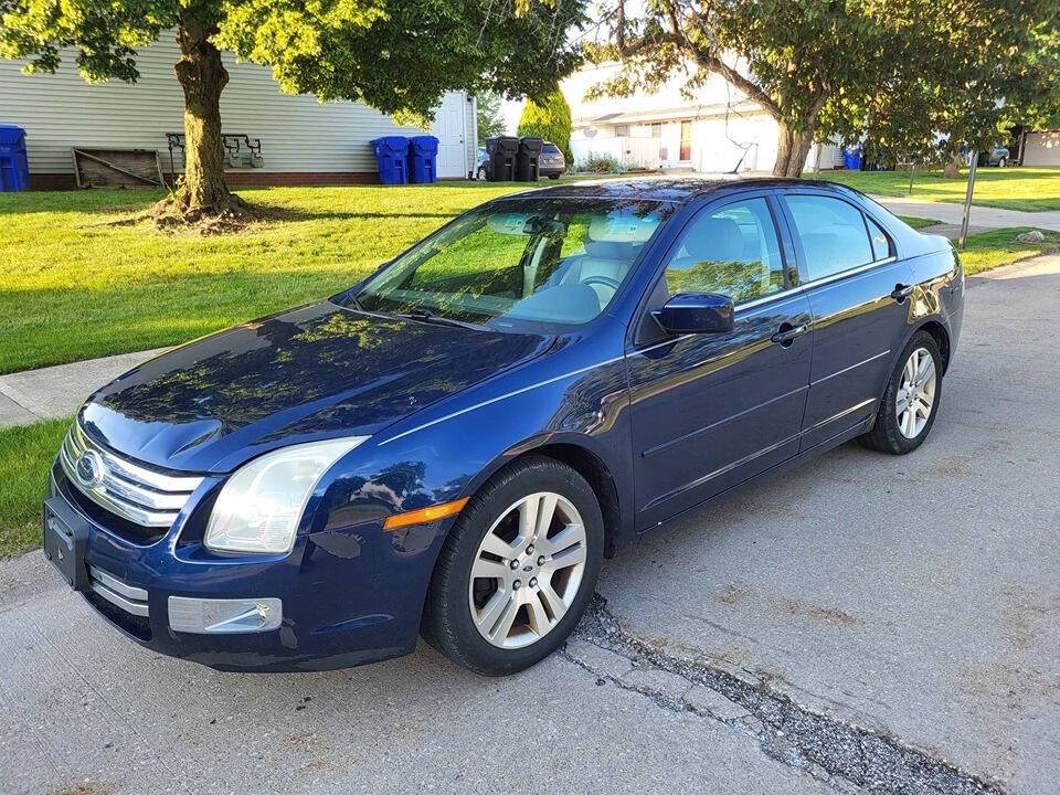 2007 Ford Fusion for sale at Sara Auto Mall, LLC in Cleveland, OH