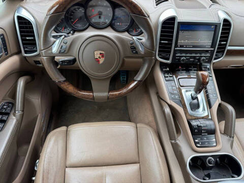 2012 Porsche Cayenne S