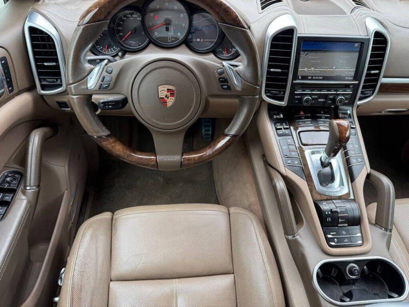 2012 Porsche Cayenne S