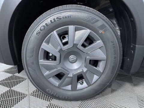 2026 Nissan Kicks S