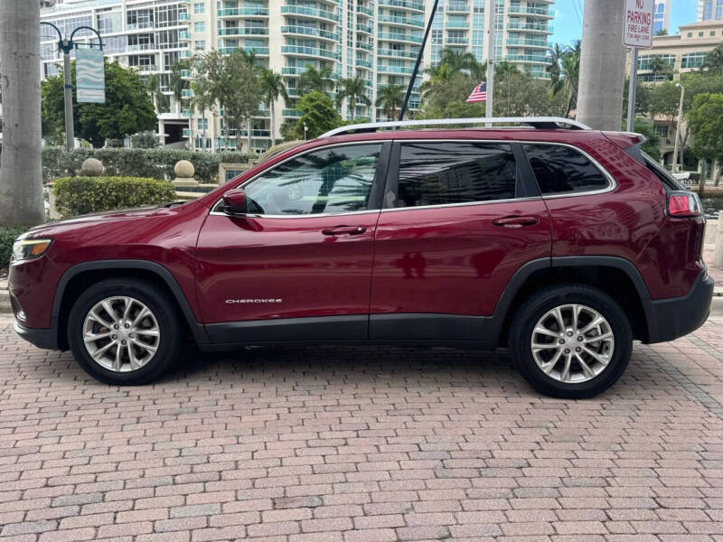 2019 Jeep Cherokee Latitude