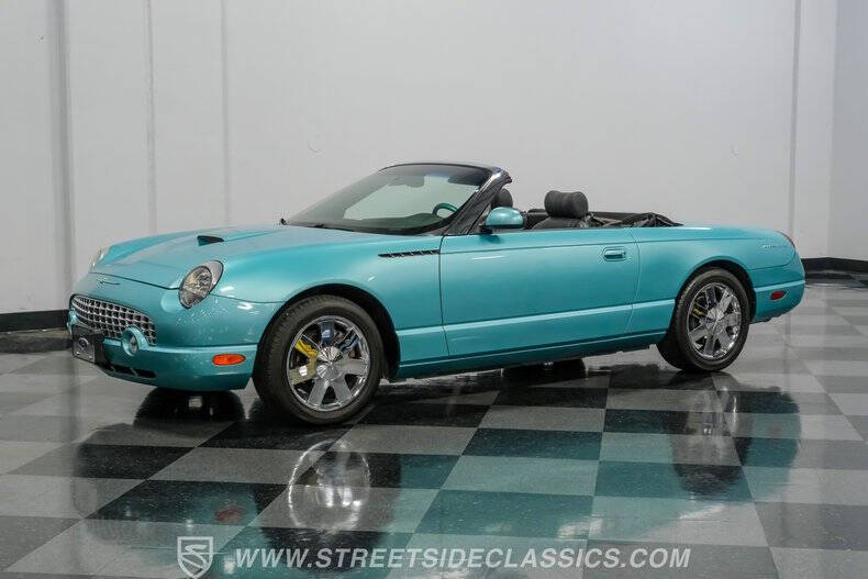 2002 Ford Thunderbird Deluxe