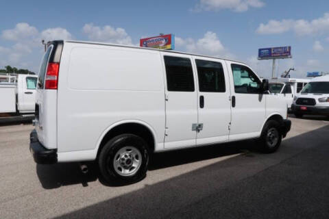 2023 GMC Savana 2500