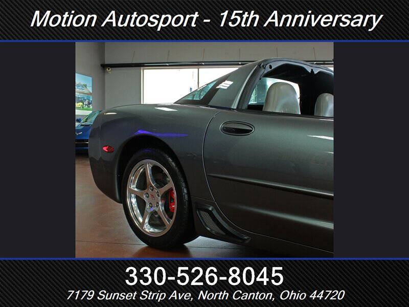 2004 Chevrolet Corvette
