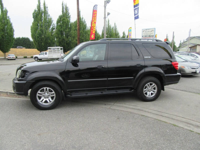 2004 Toyota Sequoia for sale at Car Link Auto Sales LLC in Marysville WA