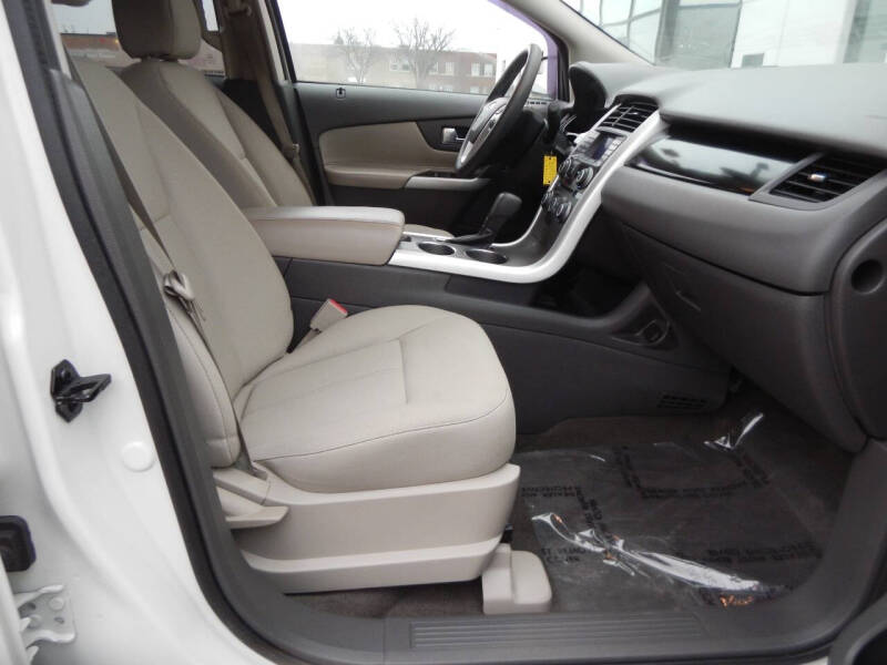 2013 Ford Edge SE