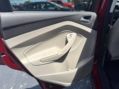 2017 Ford Escape SE