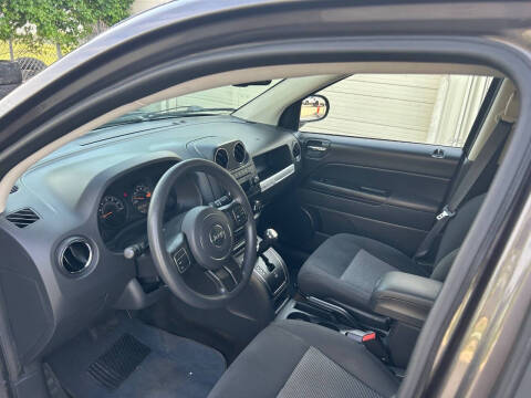 2016 Jeep Compass Sport