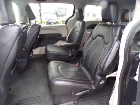 2020 Chrysler Pacifica Touring L Plus